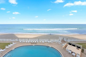 Отель Paradise Beach Club - Oceanfront and Penthouse  Сателлит Бич